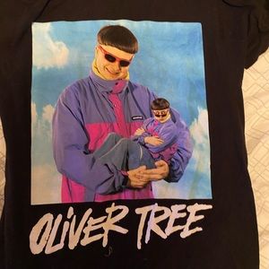 Oliver Tree shirt